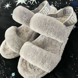 UGG slipper sandals